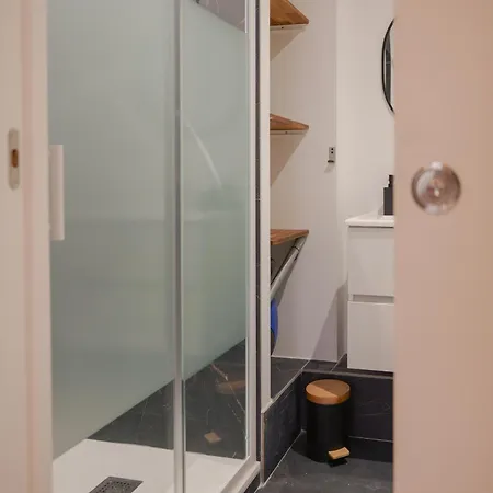 Apartamento Avec Terrasse Exterieure - Coeur De Angers