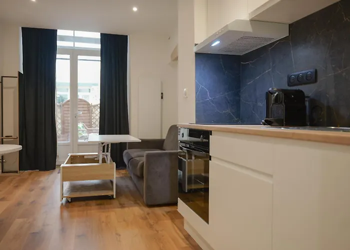 Apartman Avec Terrasse Exterieure - Coeur De *